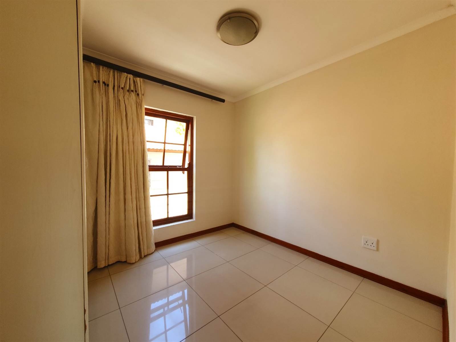 3 Bed House in Kyalami photo number 14