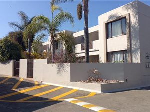 2 Bed Townhouse in Marais Steyn Park