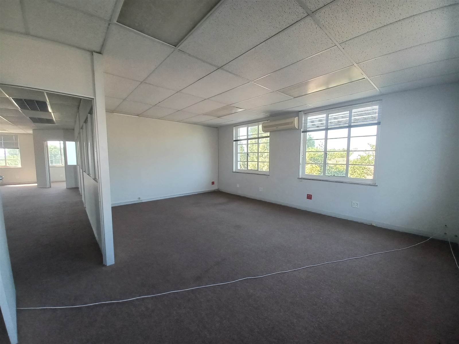 213  m² Commercial space in Pinelands photo number 5