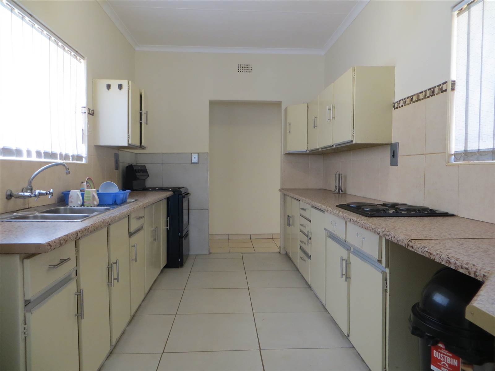 4 Bed House in Carletonville photo number 12