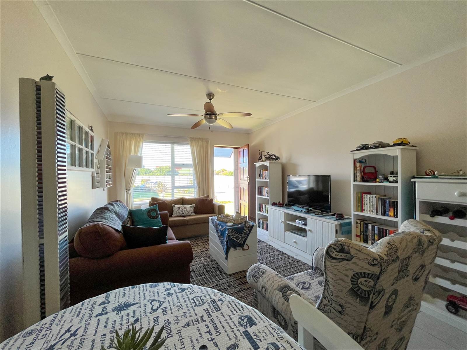 2 Bed Townhouse in Hartenbos photo number 4