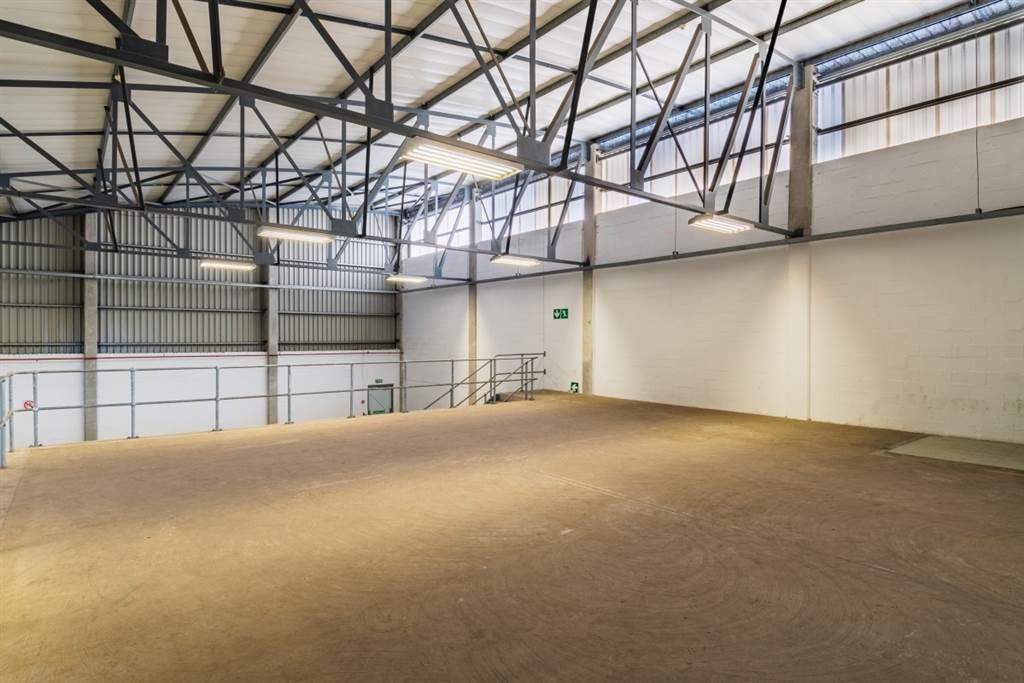 549  m² Industrial space in Blue Downs photo number 13