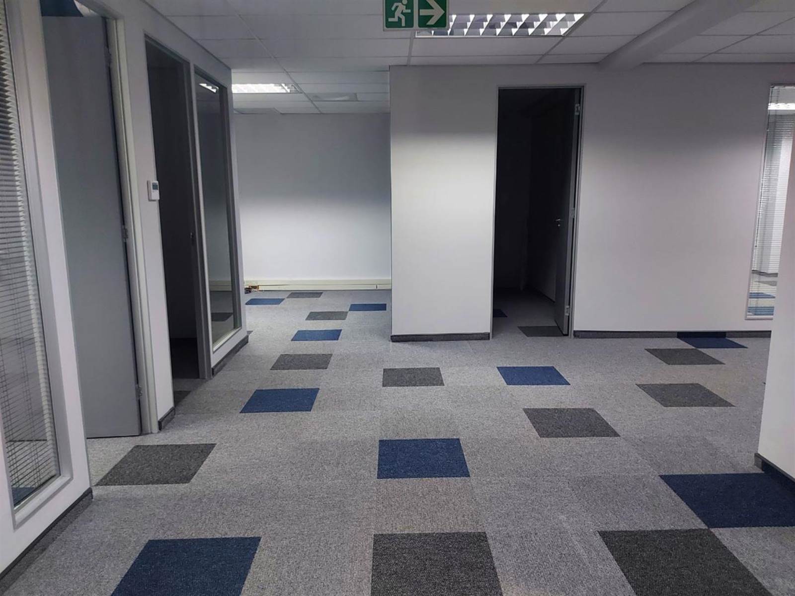 400  m² Commercial space in Parktown photo number 6