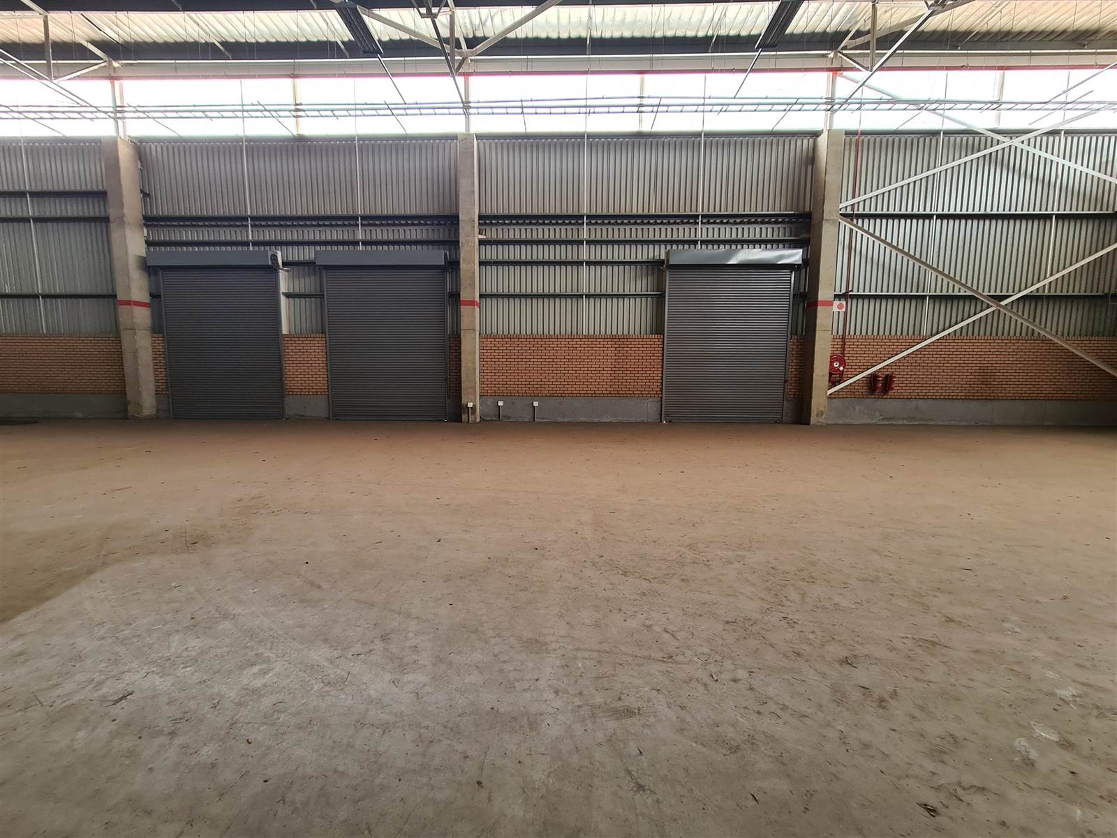 2256  m² Industrial space in Clayville photo number 13