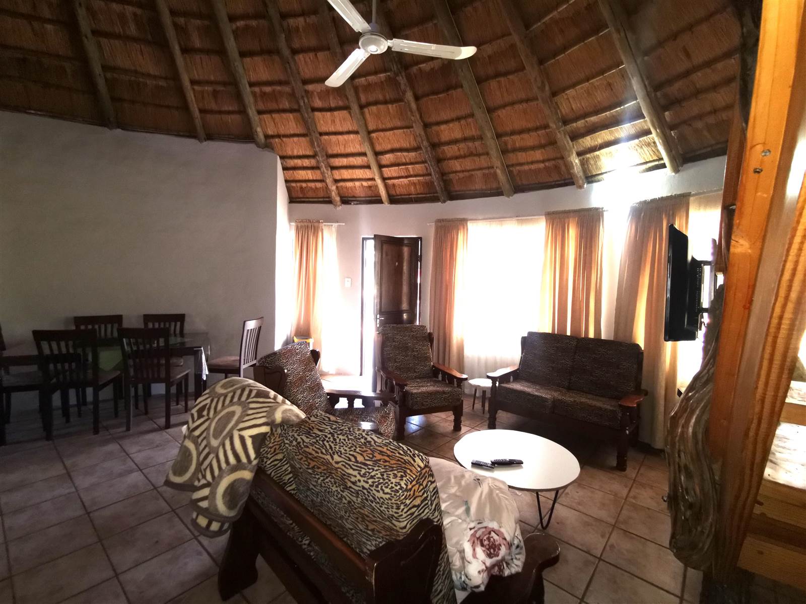 2 Bed House in Mookgophong (Naboomspruit) photo number 9