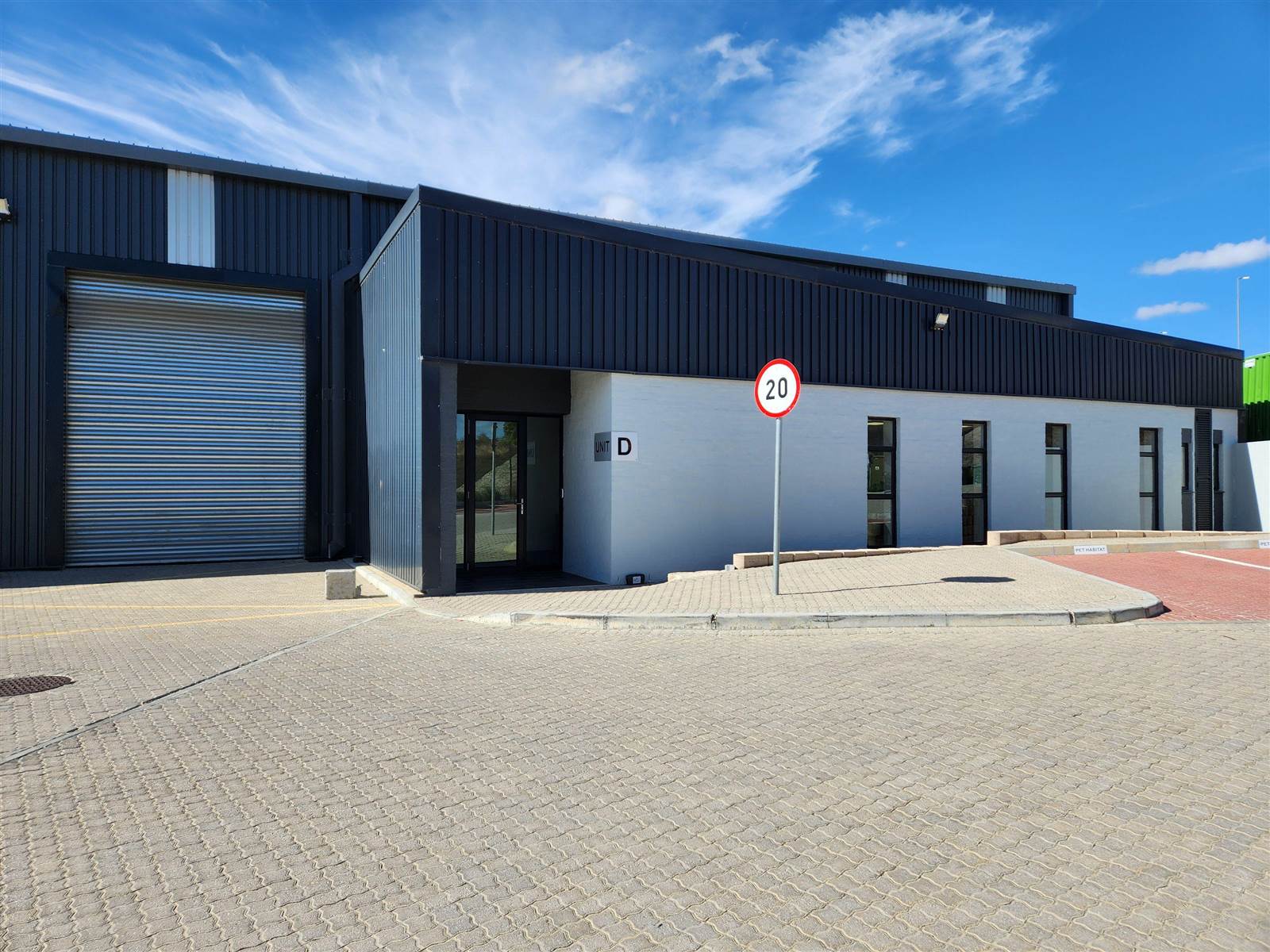 1252  m² Commercial space in Milnerton photo number 2