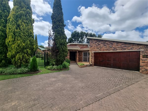 3 Bedroom House 3 Bedroom House