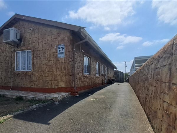 3 Bedroom House 3 Bedroom House