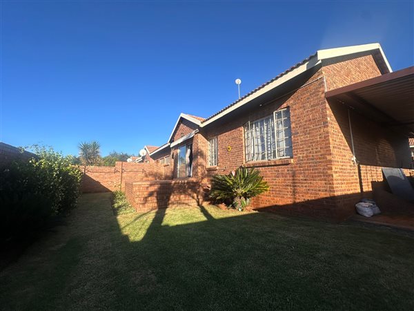 2 Bedroom Townhouse