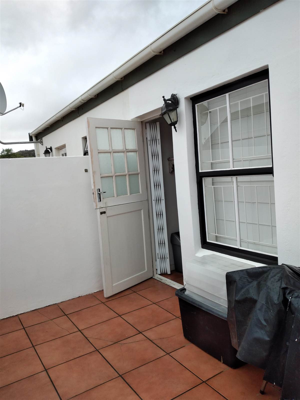 2 Bed House in Napier photo number 16