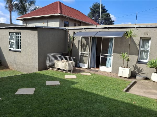 1 Bedroom Garden Cottage 1 Bedroom Garden Cottage