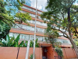 2 Bed Apartment in Sunnyside