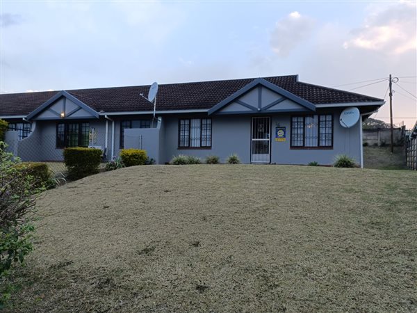 2 Bedroom Townhouse 2 Bedroom Townhouse