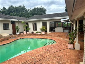 4 Bed House in Panorama