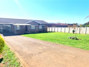 3 Bed House in Cleland