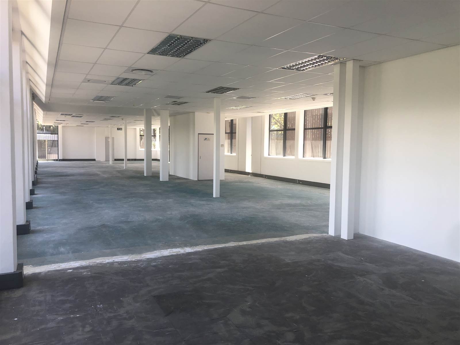 386  m² Commercial space in Westville photo number 4