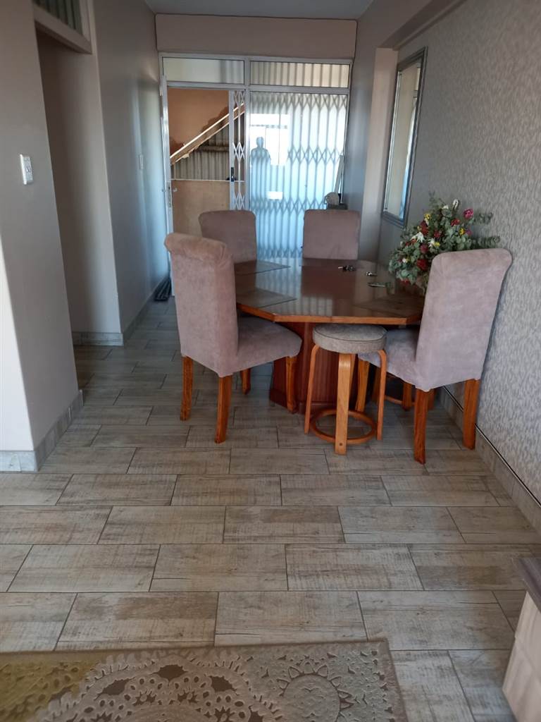 1 Bed Apartment to rent in North Beach RR4157495 Private Property