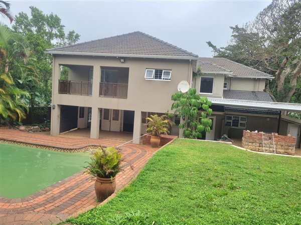 4 Bedroom House 4 Bedroom House