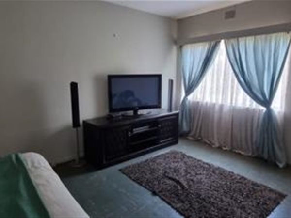 2 Bed Apartment