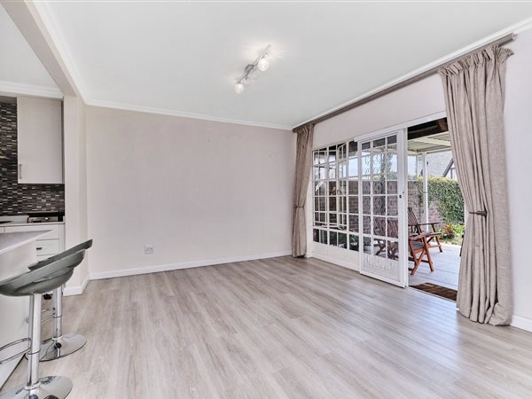 4 Bedroom Townhouse 4 Bedroom Townhouse