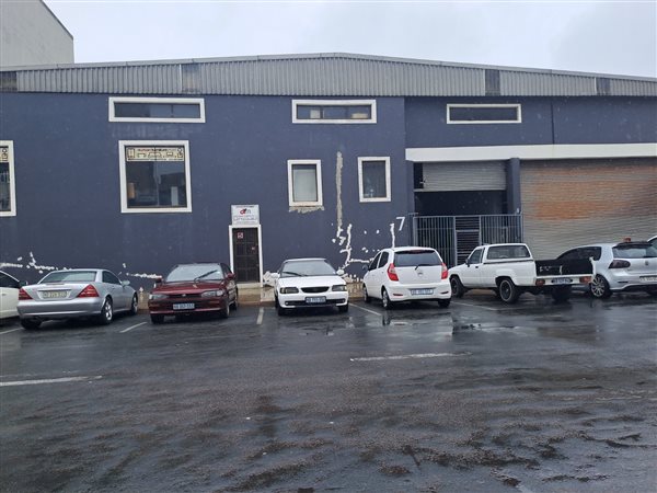 2 338 m² Commercial space 2 338 m² Commercial space