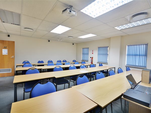 4 700 m² Commercial space 4 700 m² Commercial space