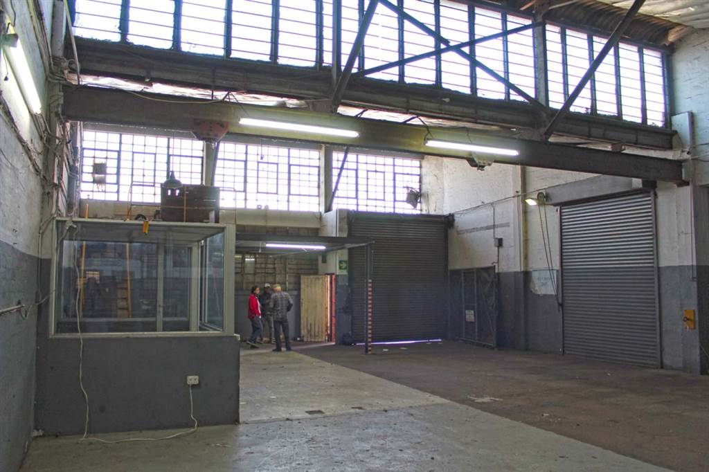 350  m² Industrial space in Congella photo number 5