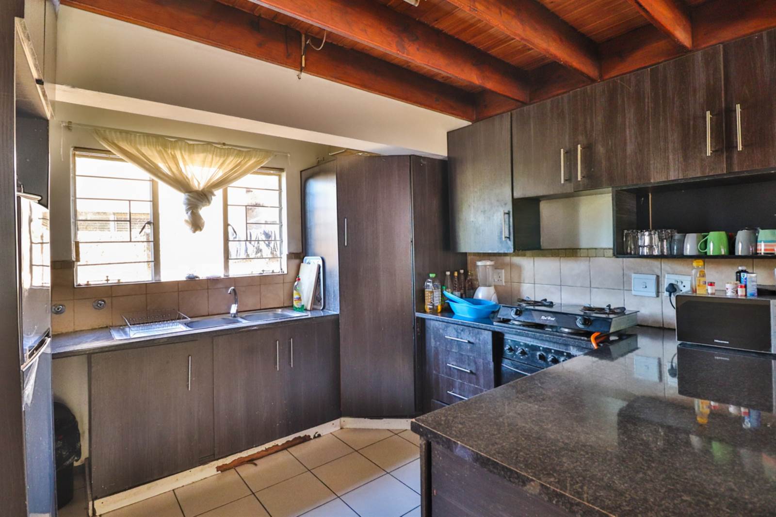 3 Bed Cluster in Kleinfontein photo number 5