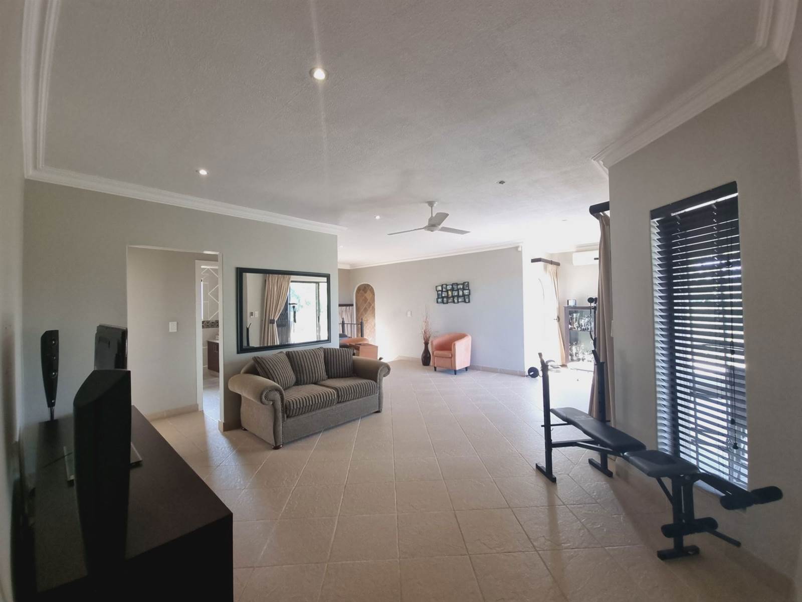 4 Bed House in Shelly Beach photo number 18
