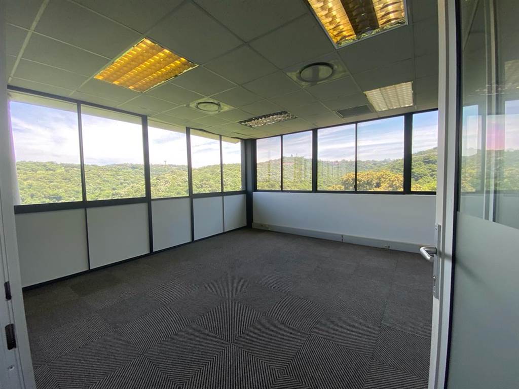 447  m² Commercial space in Westville photo number 11