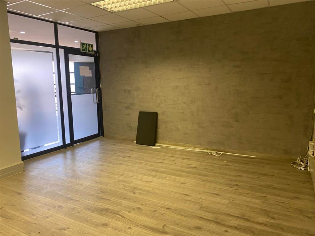 447  m² Commercial space in Westville photo number 8