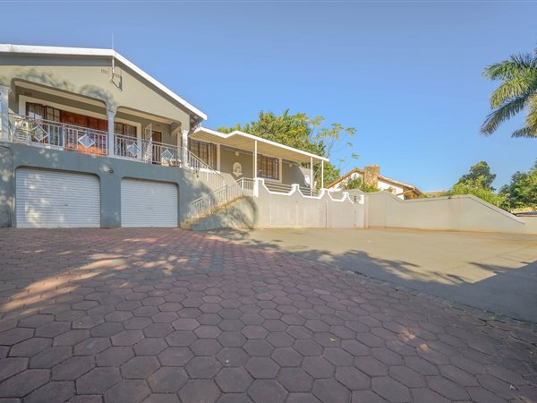 3 Bedroom House 3 Bedroom House