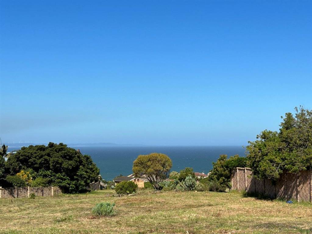 827 m² Land available in Wavecrest photo number 6