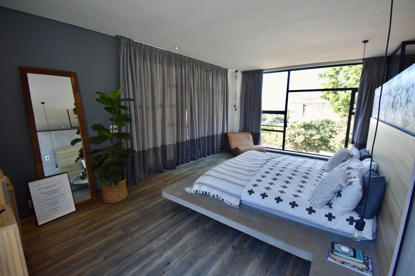 6 Bed House in Paarl photo number 27