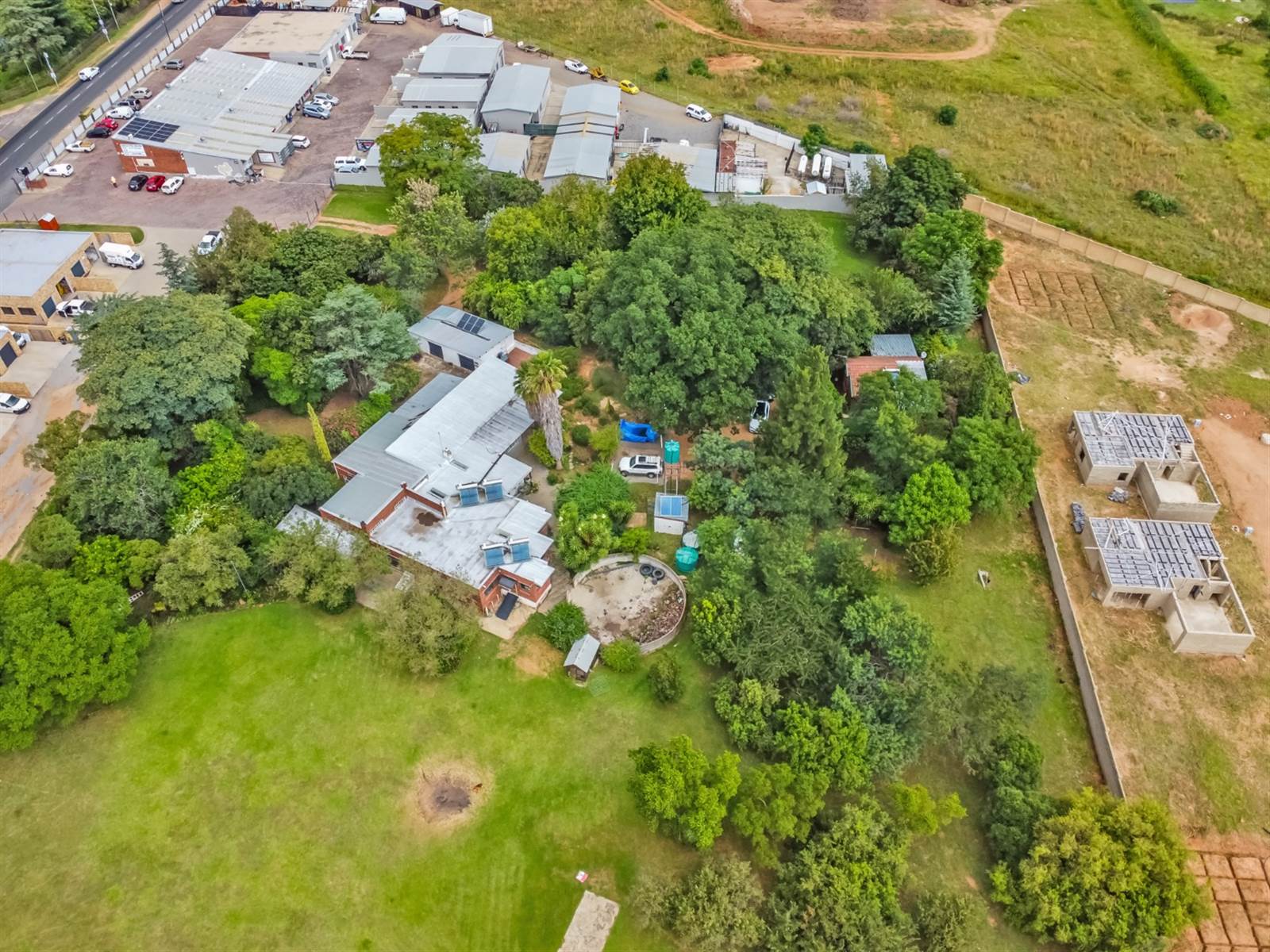 2.2 ha Land available in Roodepoort Central photo number 12