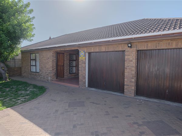 3 Bed House in Eikendal