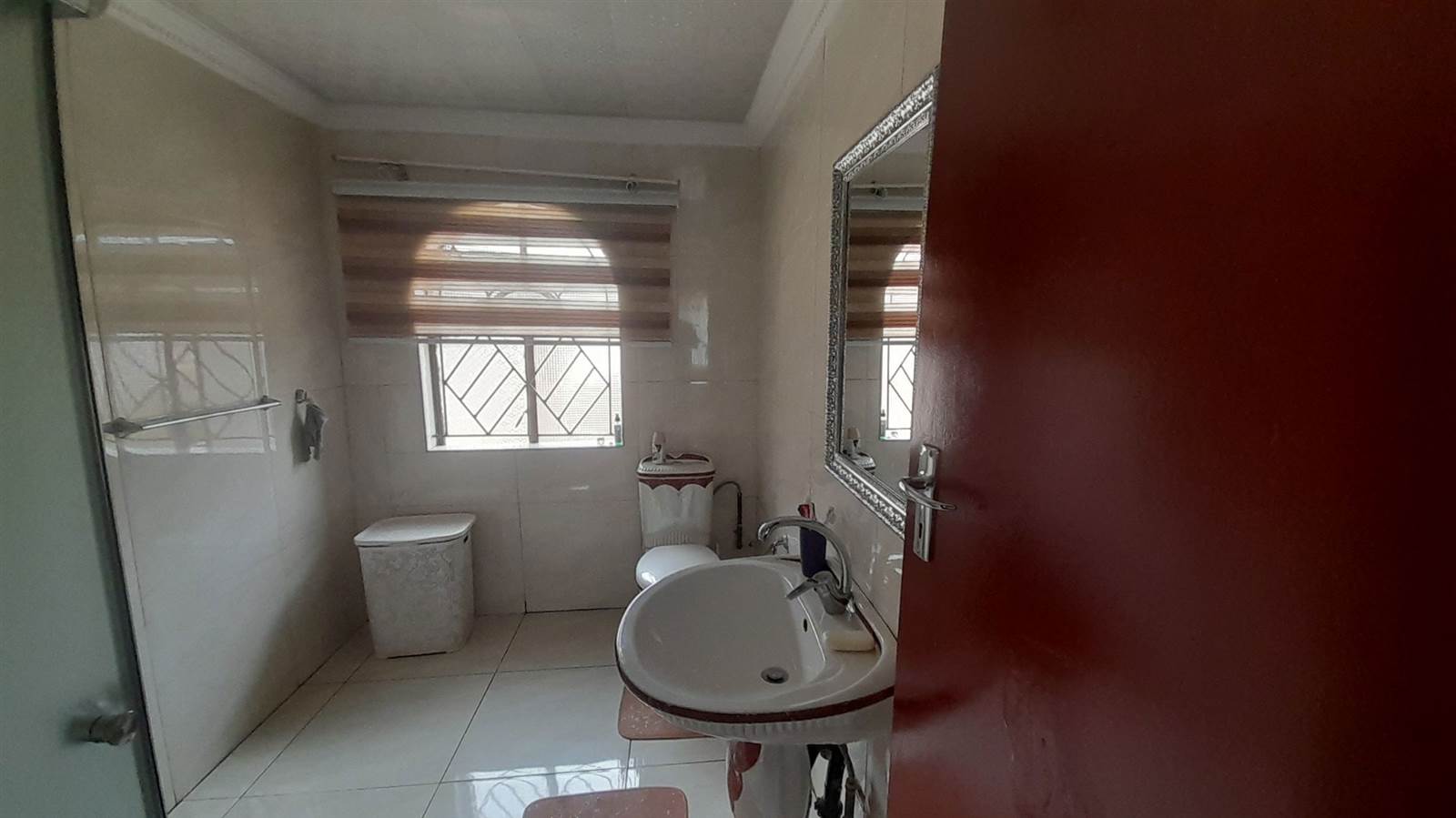 3 Bed House in Sebokeng Zone 6 photo number 14