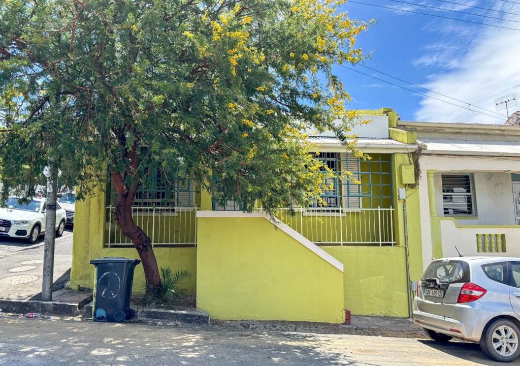 2 Bed House in Bo-Kaap photo number 13