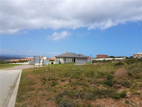 800 m² Land available in Wavecrest