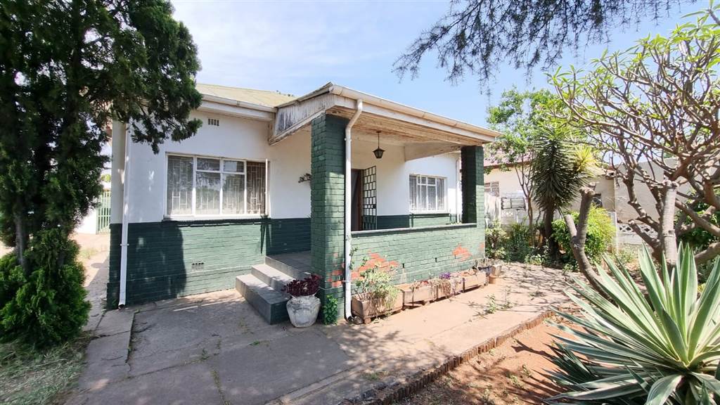 3 Bed House in Pretoria West photo number 1
