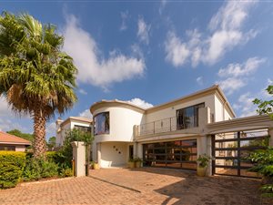 5 Bed House in Raslouw Glen