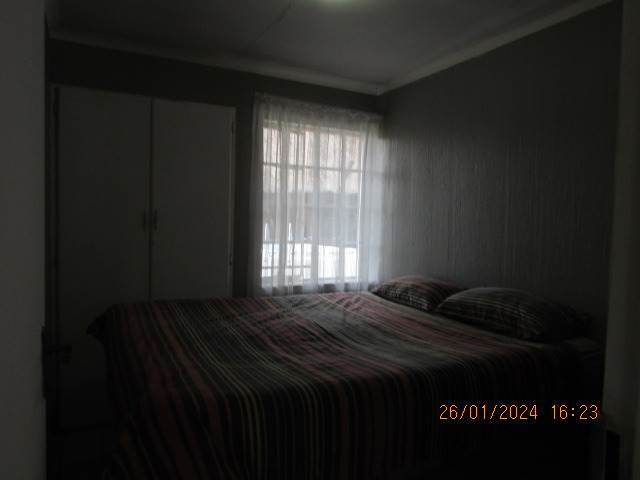 3 Bed House in Brakpan Central photo number 16