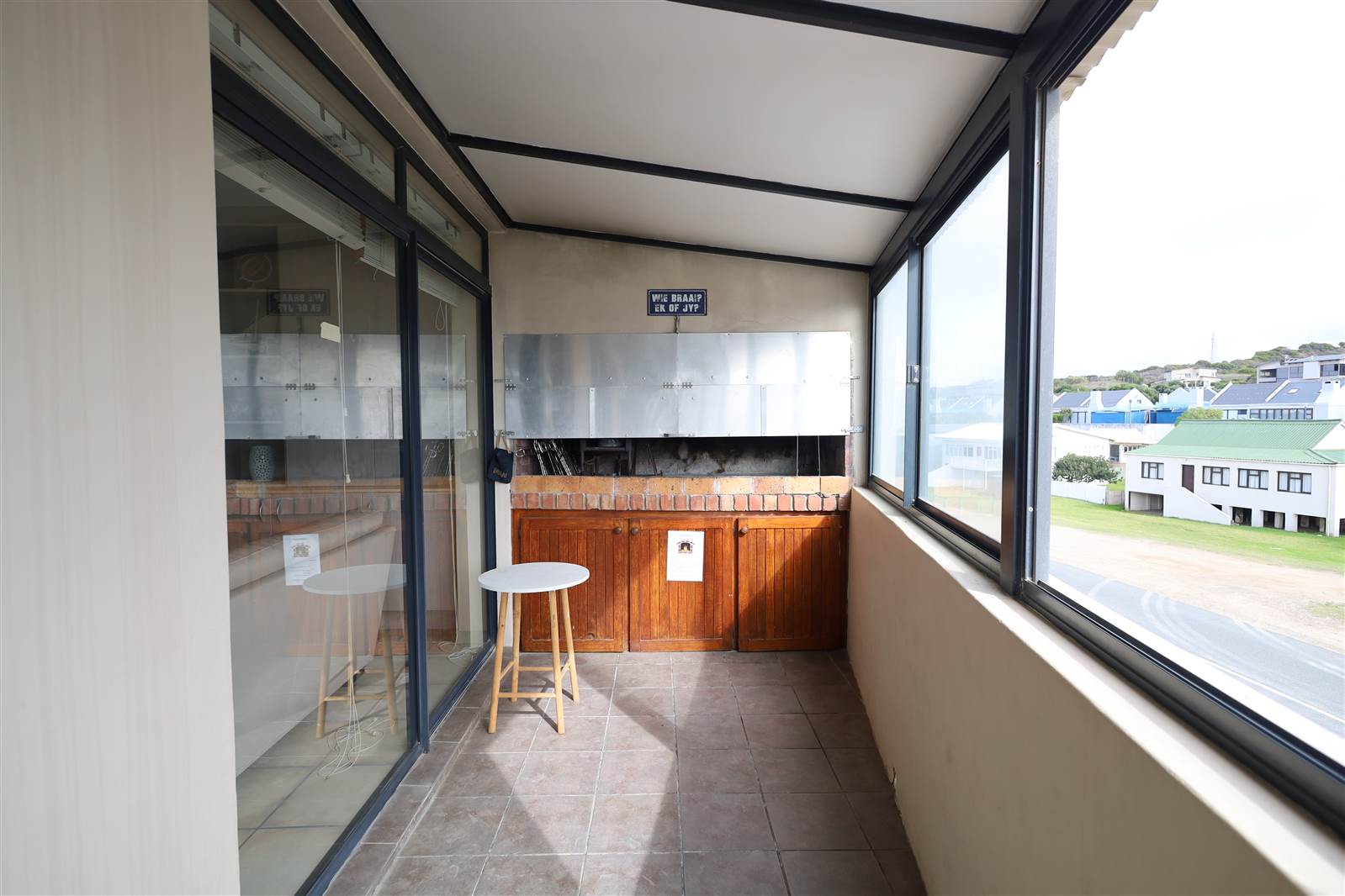 3 Bed Apartment in Stilbaai photo number 12