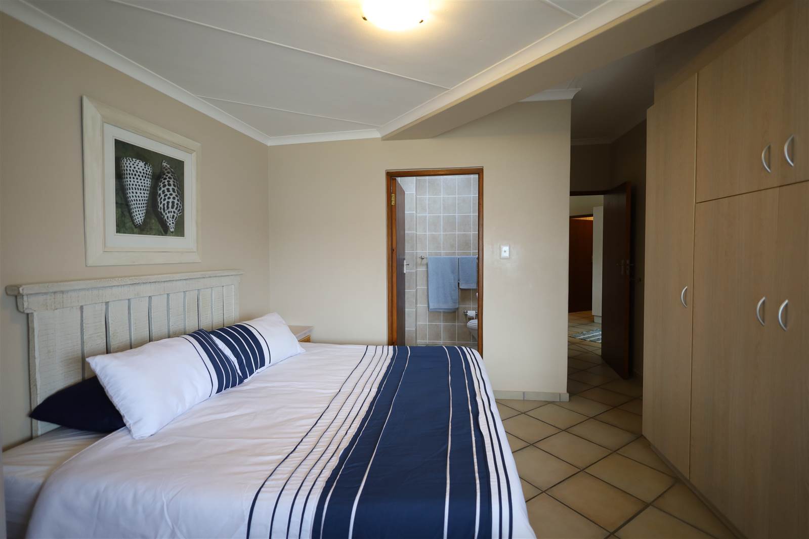 3 Bed Apartment in Stilbaai photo number 6