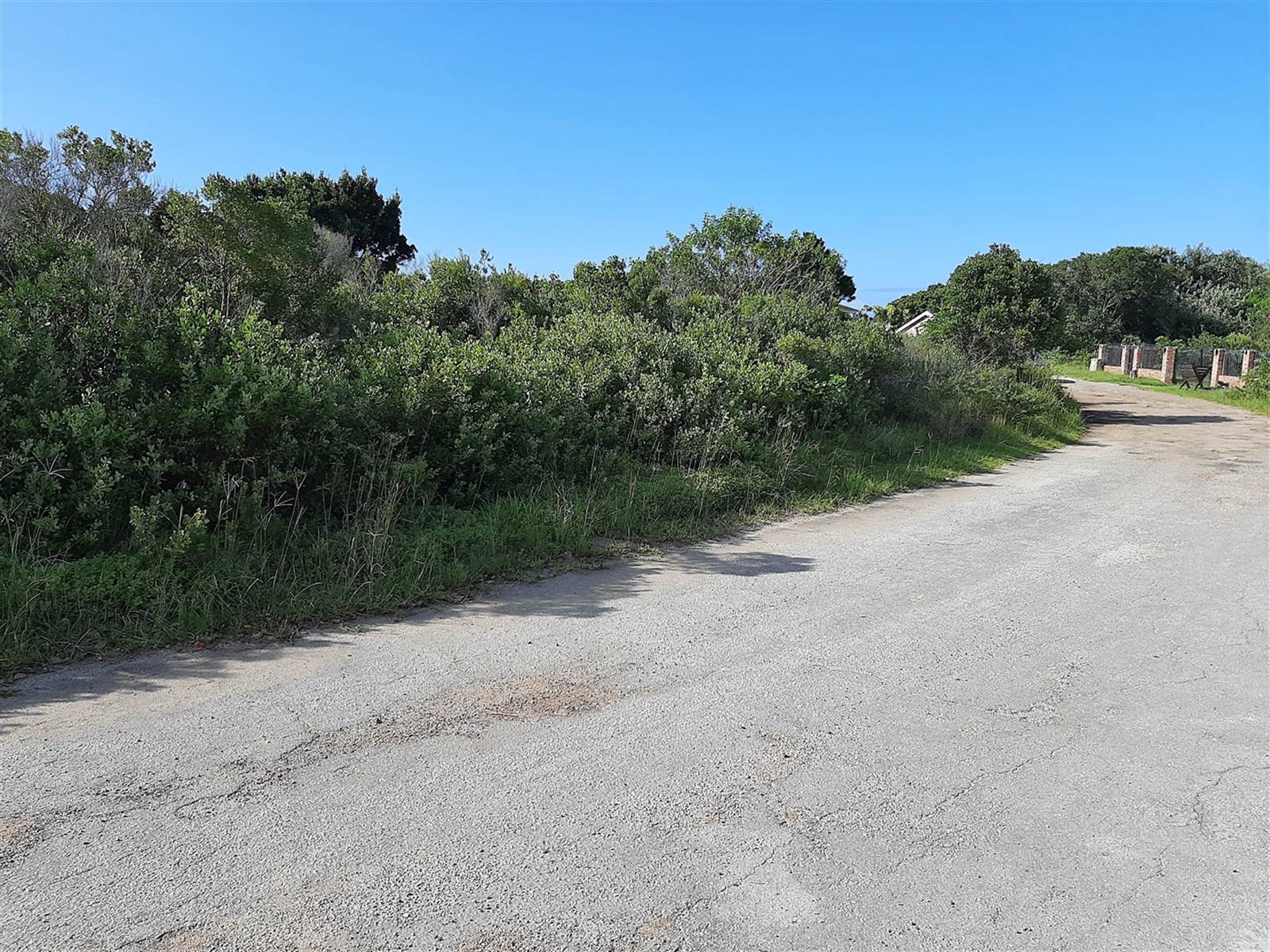812 m² Land available in Kleinemonde photo number 5