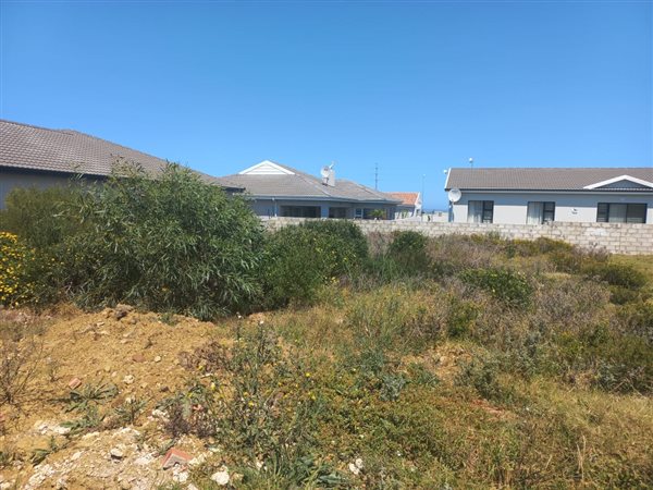 395 m² Land