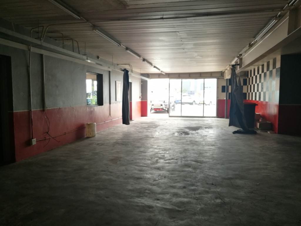206  m² Retail Space in Annlin West photo number 11