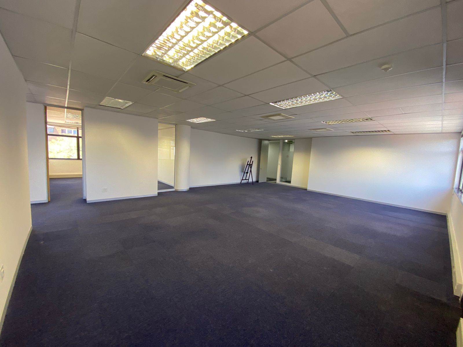 203  m² Commercial space in Sunninghill photo number 12