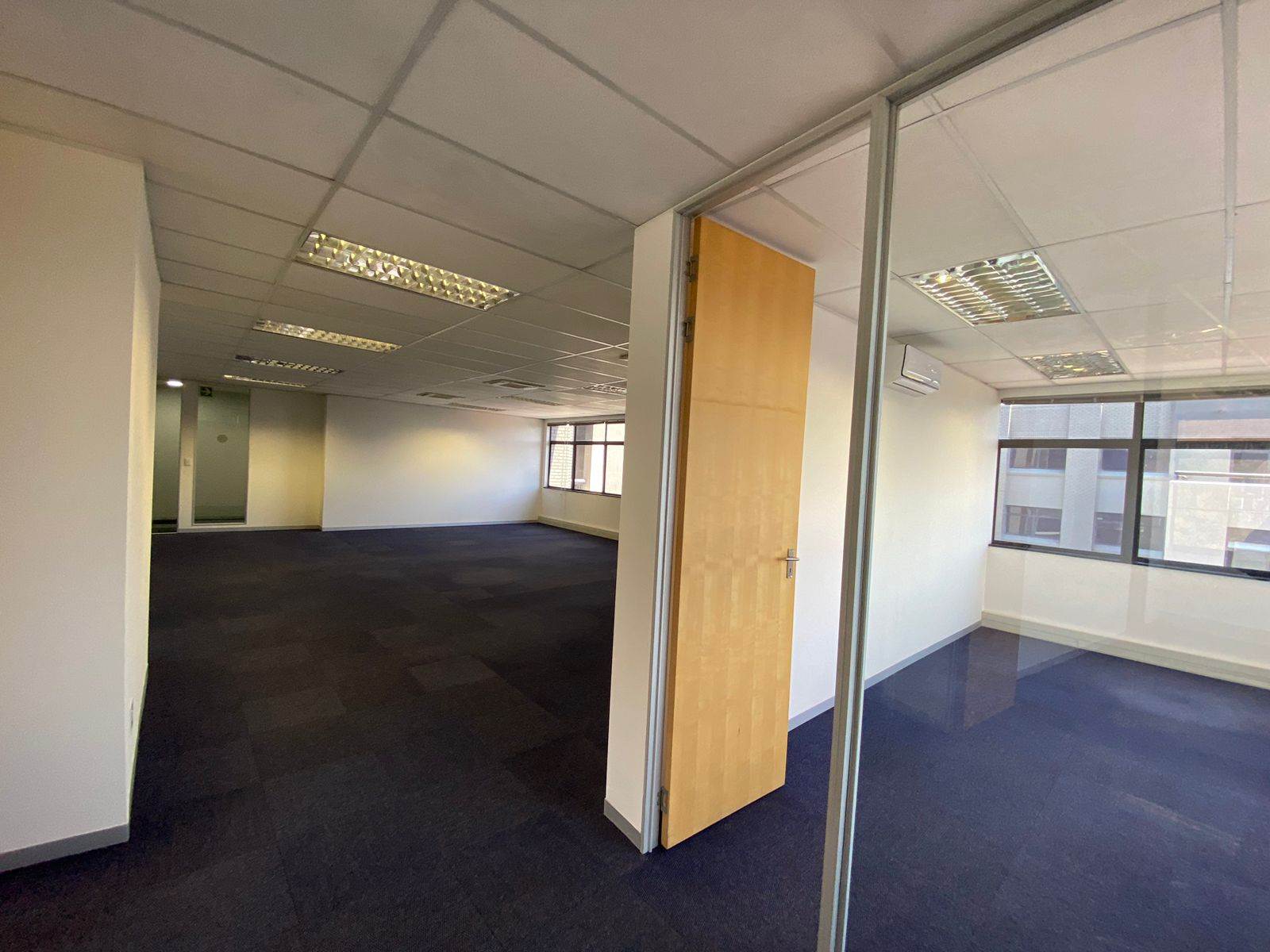 203  m² Commercial space in Sunninghill photo number 10