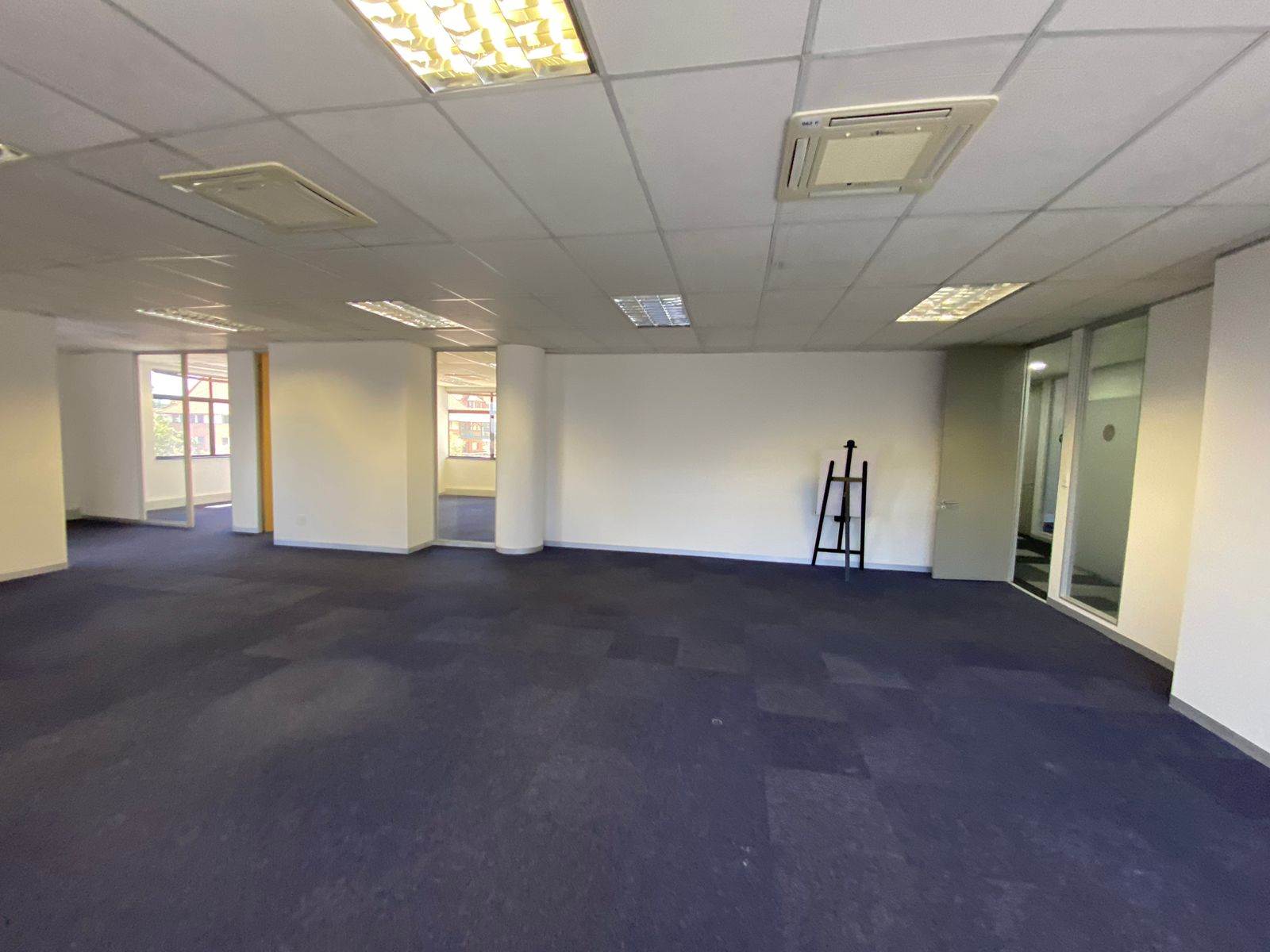 203  m² Commercial space in Sunninghill photo number 4